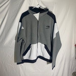 North Face Extreme Gray & White Fleece